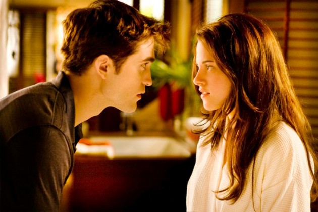 Rob Pattinson Says Birth Scene “Tears Out My Heart” | Twilight Lexicon